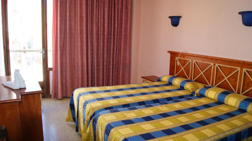 Hotel Alfonso Cala Ratjada  Bilik gambar